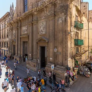 Four Luxury Appartamento Palermo